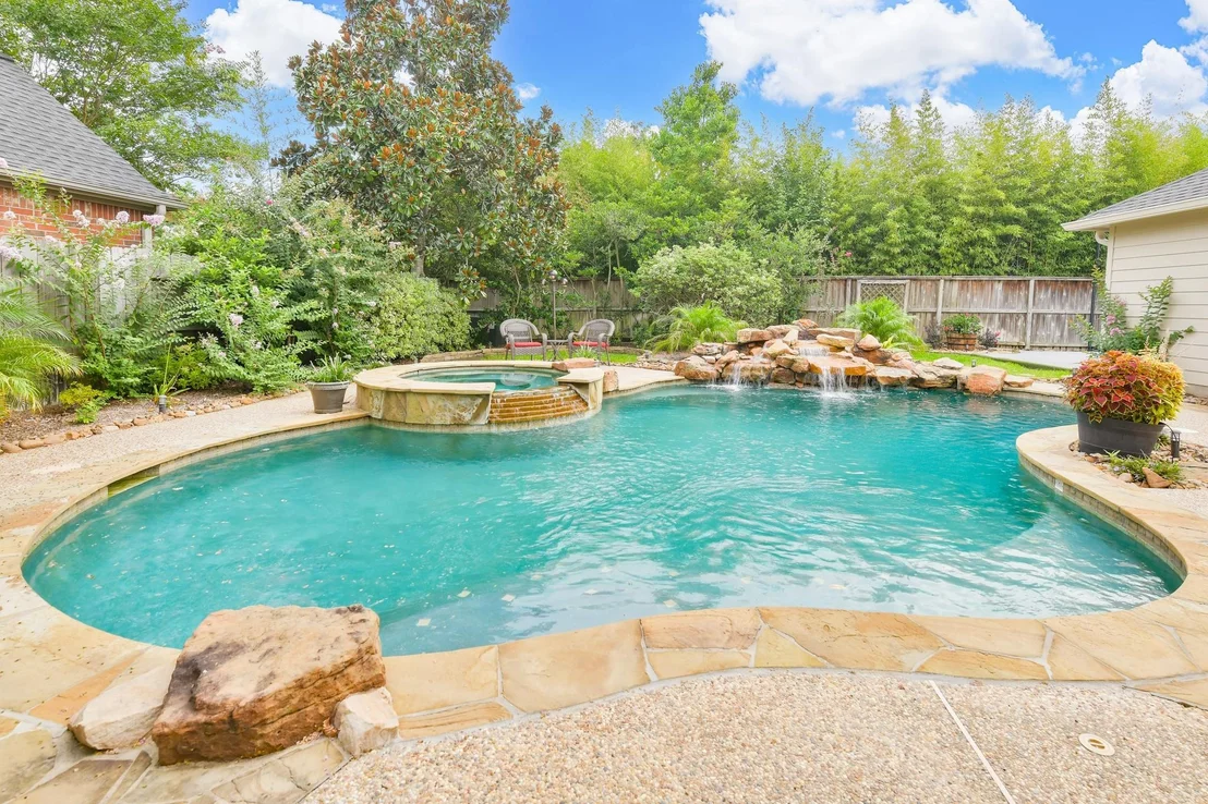 Photo of 16050 Lockdale Lane