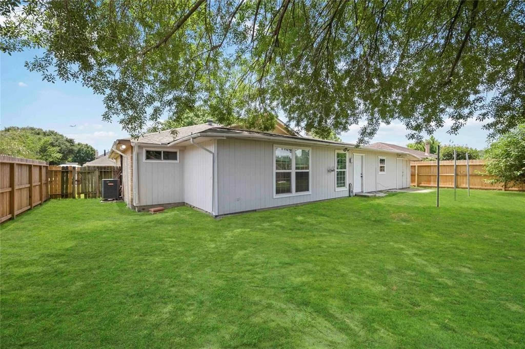 Photo of 807 Northaire Drive