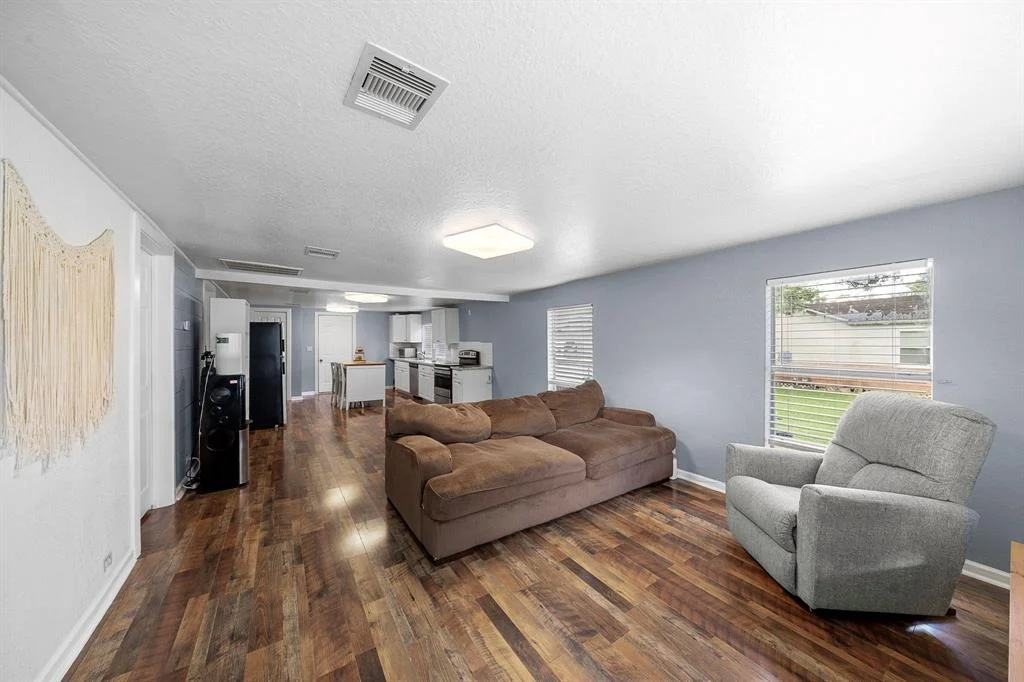 Photo of 1305 Fairview Drive