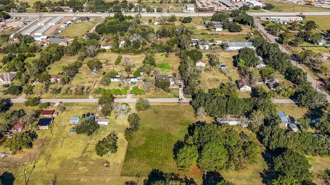Photo of 5611 Mockingbird Lane