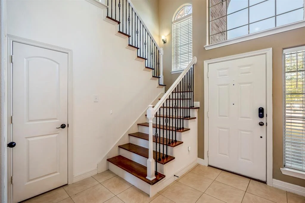 Photo of 2437 Fawnlake Circle