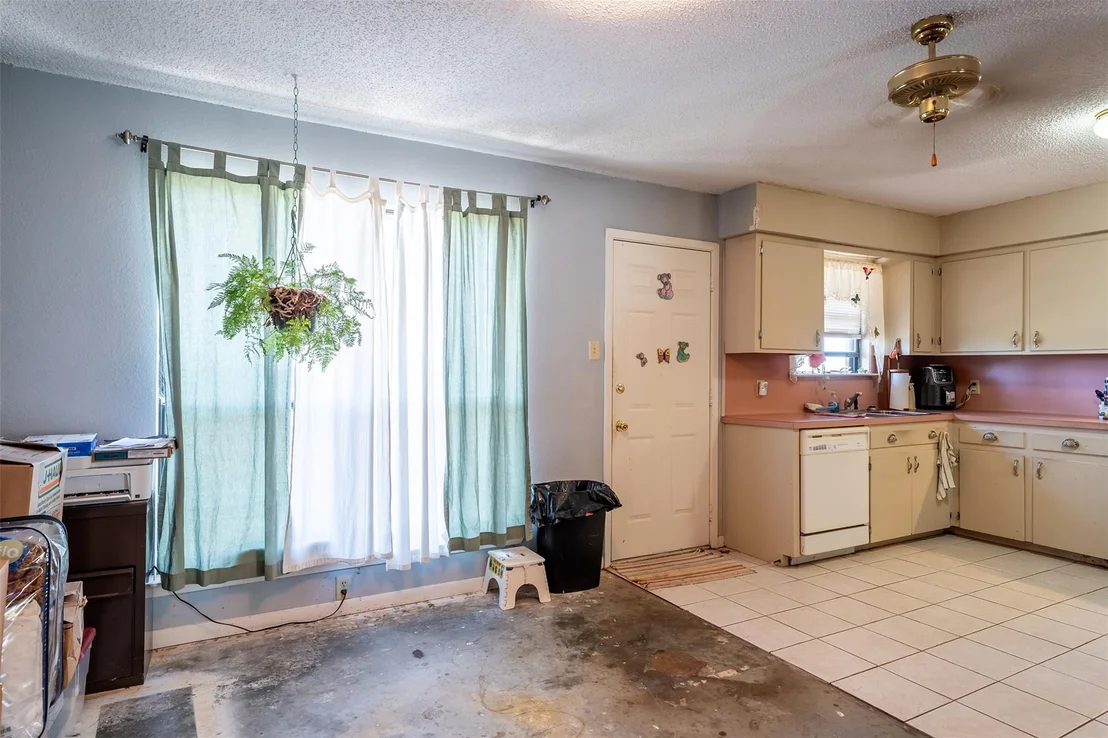 Photo of 6151 County Road 4507