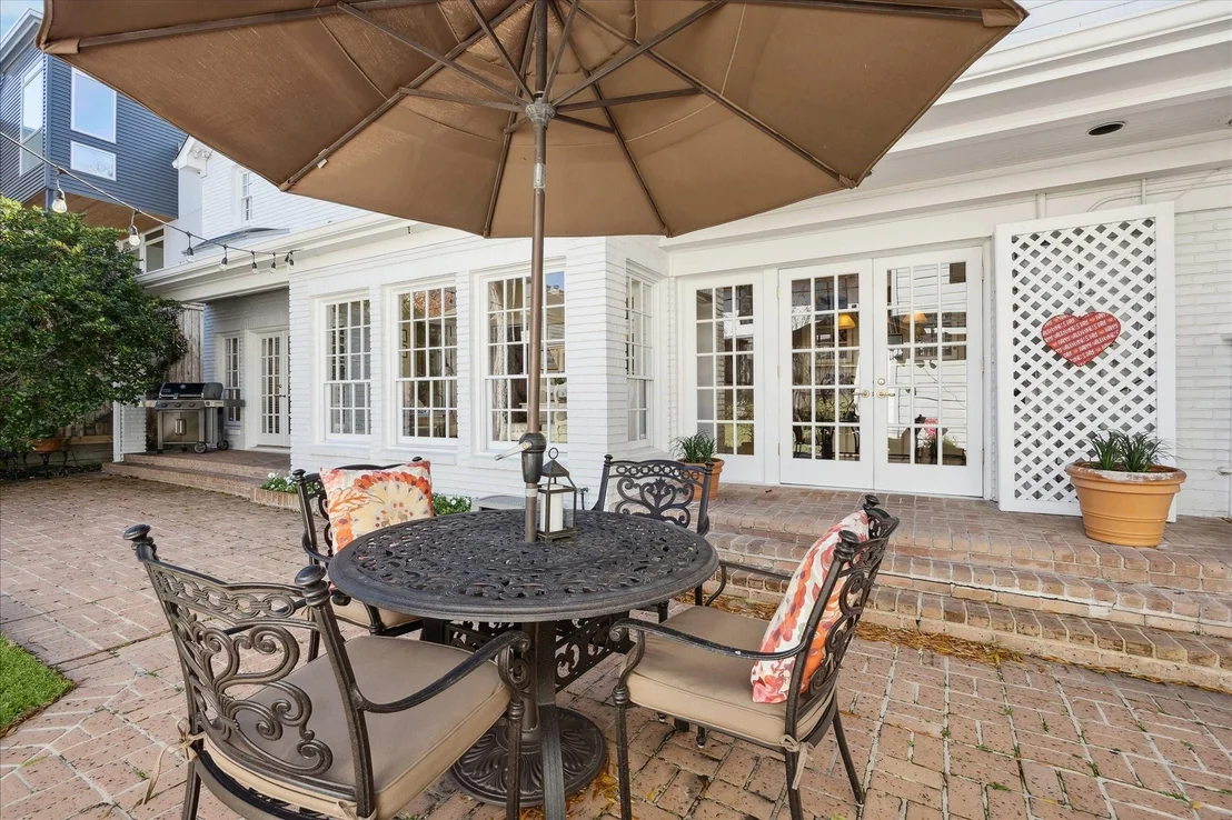 Photo of 2160 Dryden Road