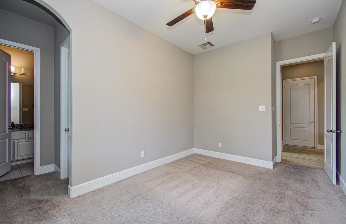 Photo of 2726 Kingston Bluff Lane
