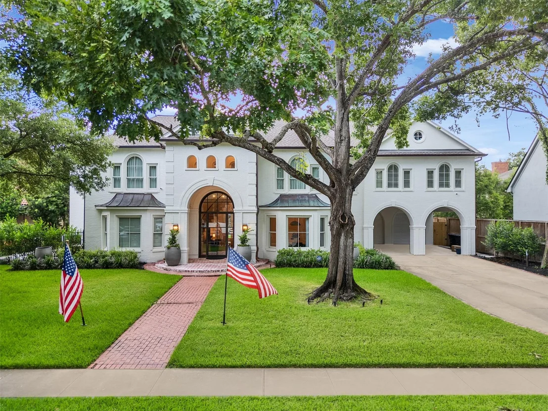 Photo of 6608 Vanderbilt Street