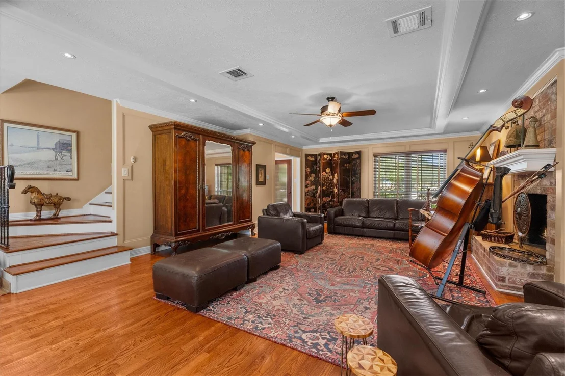 Photo of 9103 Herts Road