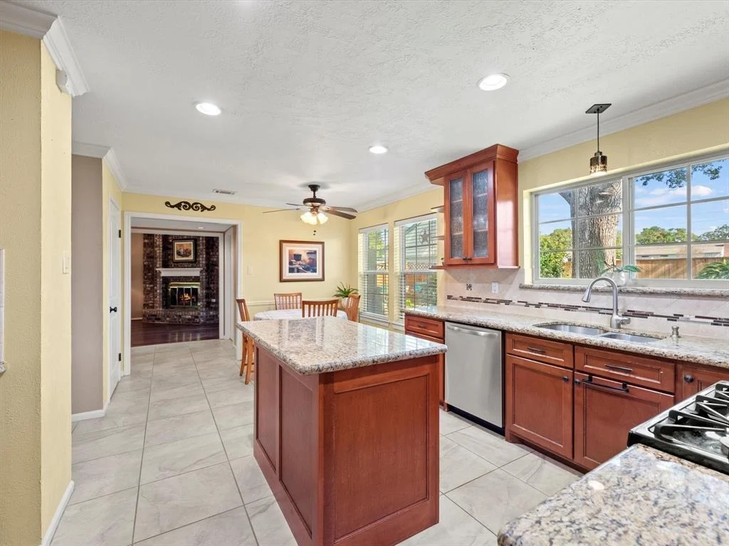 Photo of 8218 Pine Falls Drive