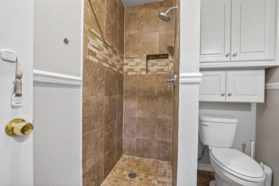 Photo of 1007 W Cedar River Road