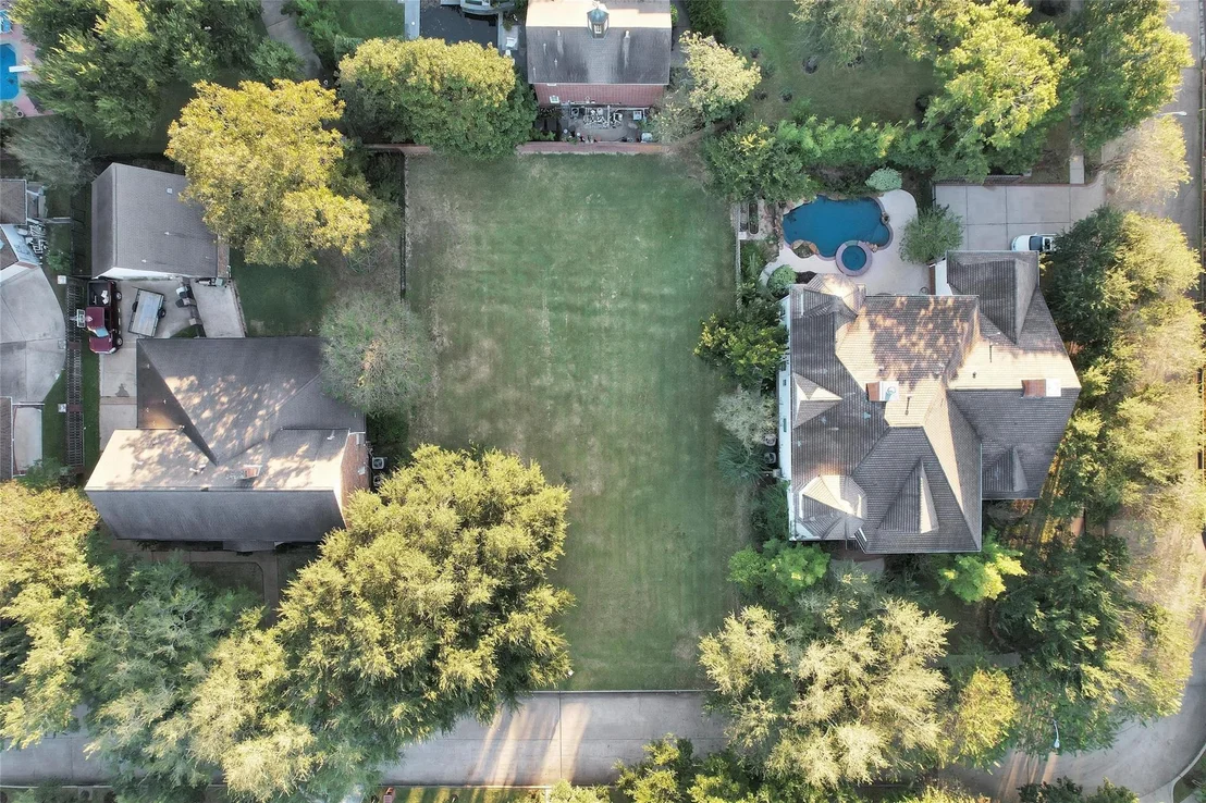 Photo of 1206 Bluebonnet Drive