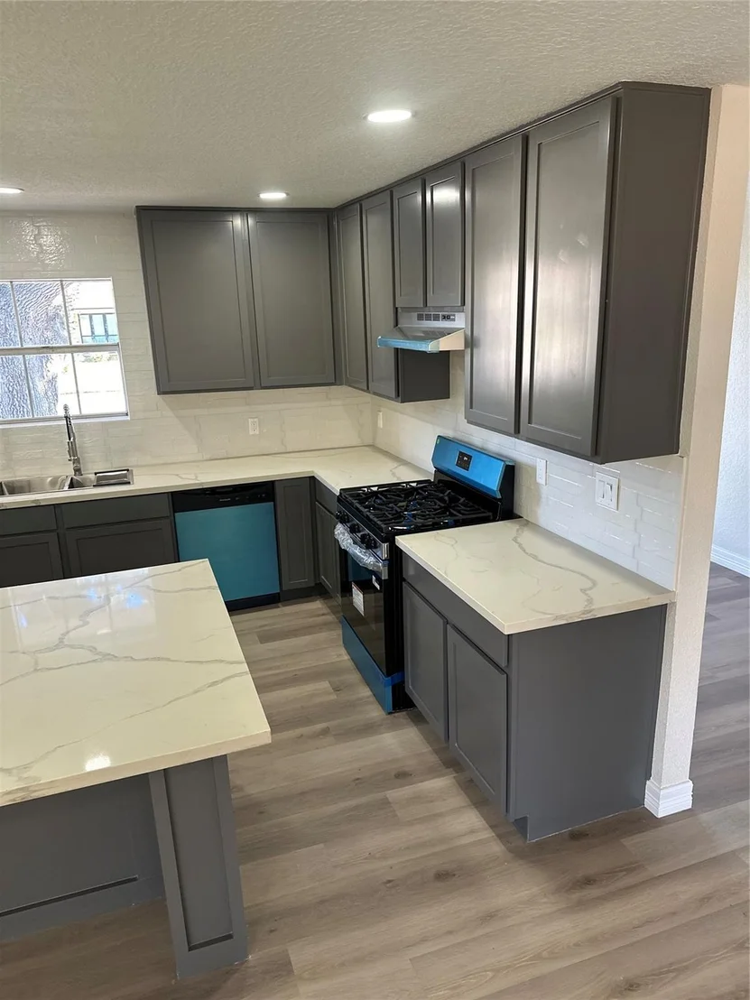 Photo of 3416 Walnut Drive