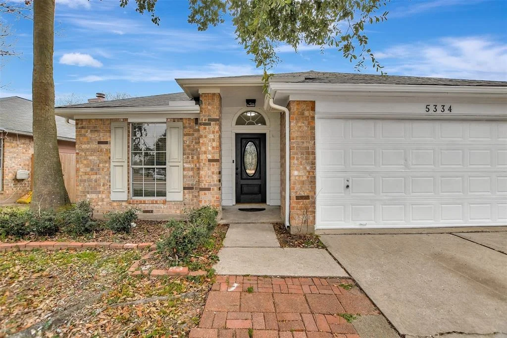 Photo of 5334 Bourgeois Road
