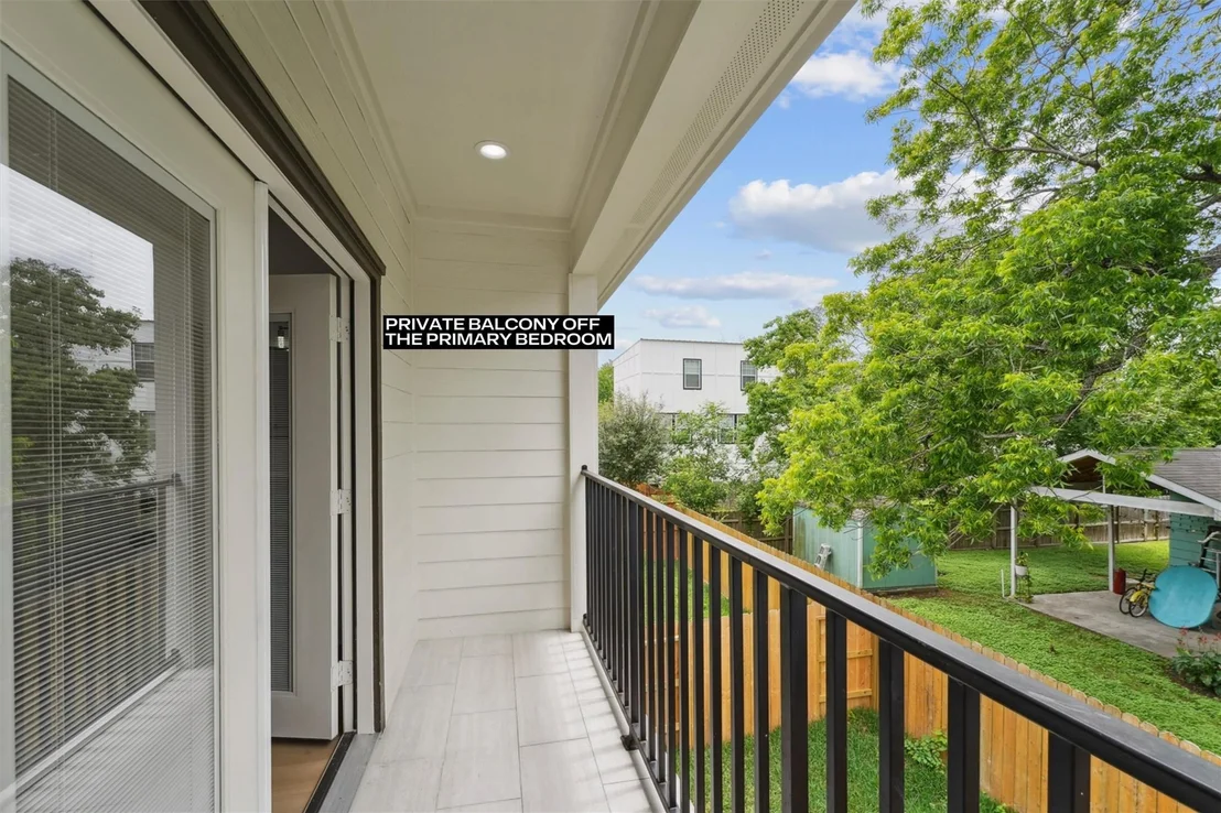 Photo of 5013 Golden Forest Drive