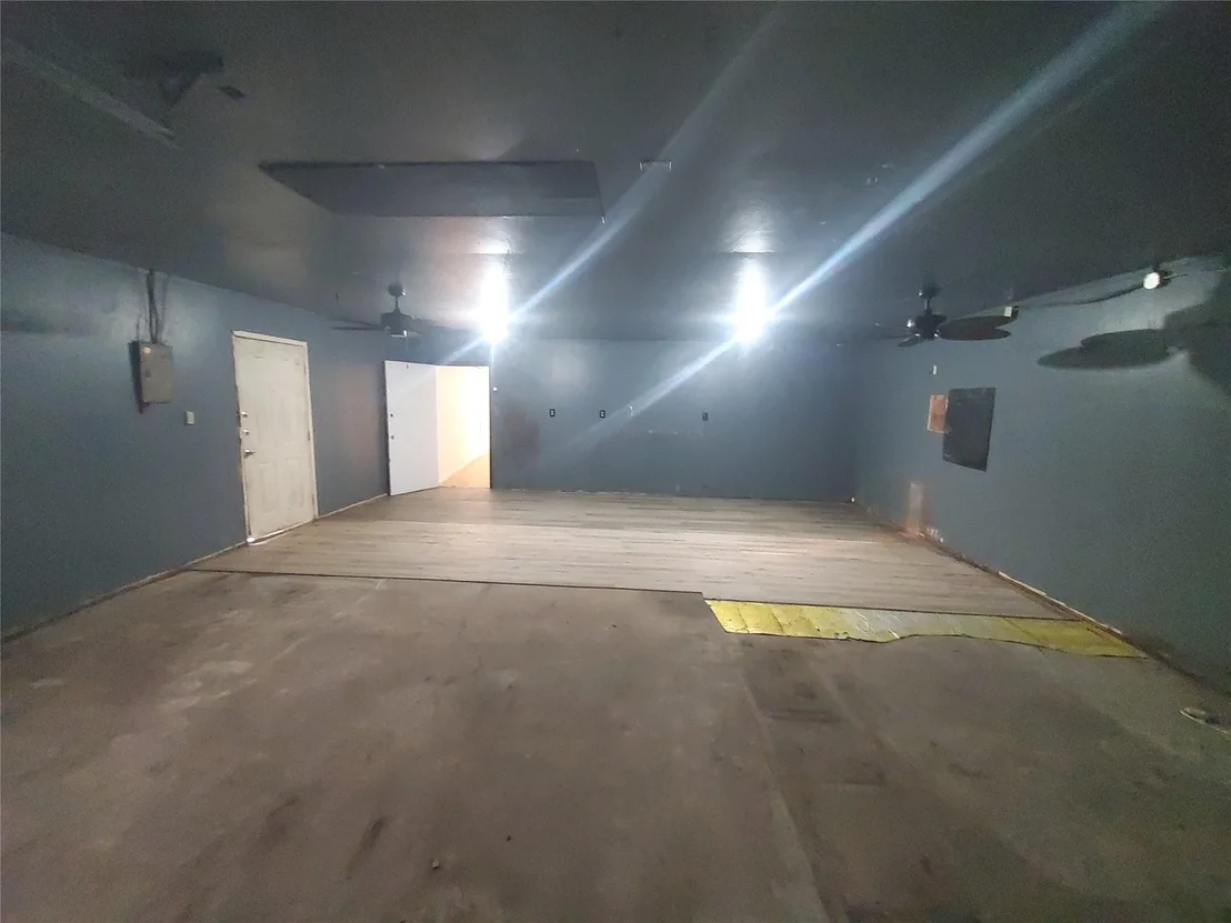 Photo of 1233 Caldwell Road