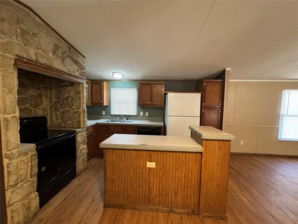 Photo of 1222 Cardinal Lane