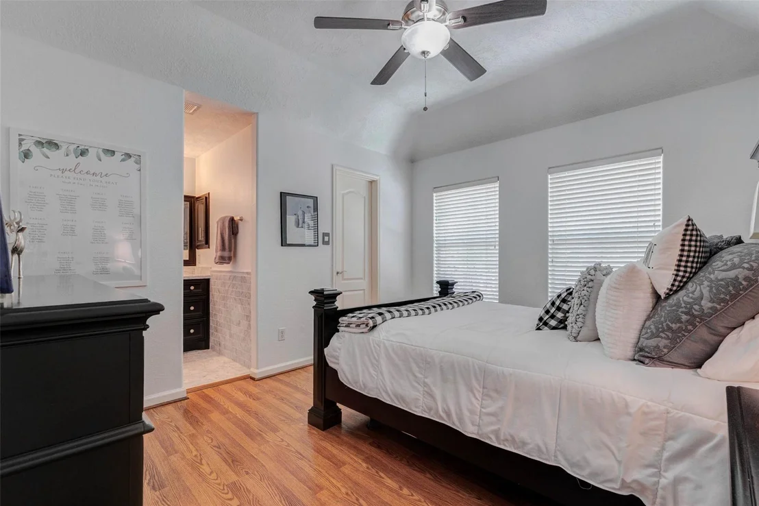 Photo of 1519 Darnley Lane