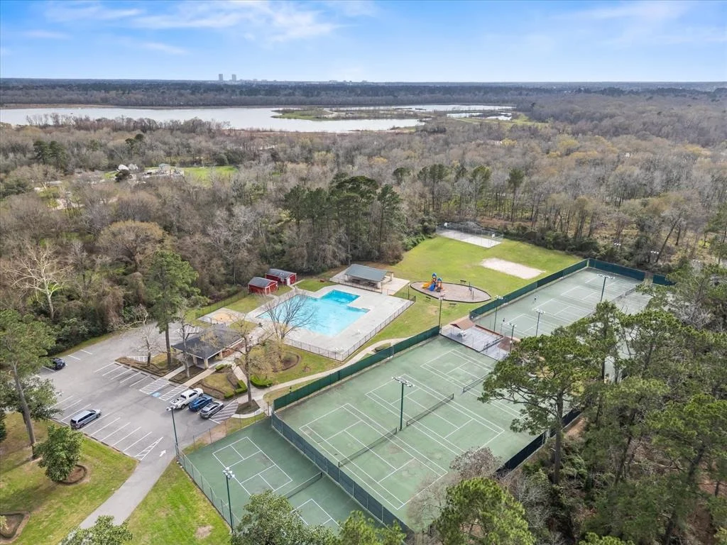 Photo of 551 Hermitage Court