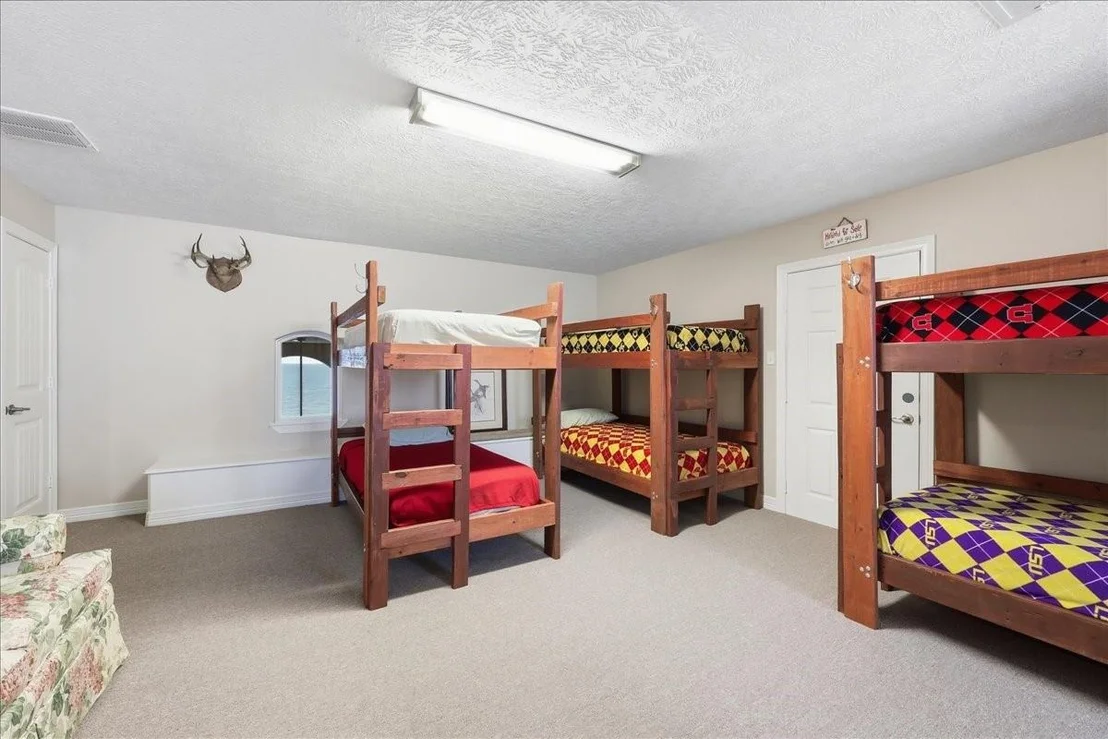 Photo of 207 Heartfield Lane