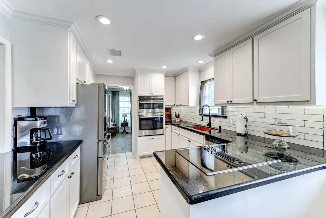 Photo of 12906 Advance Drive