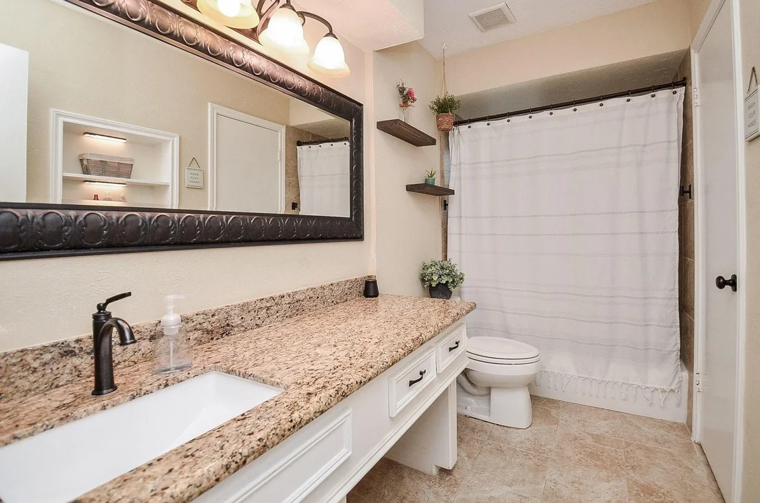 Photo of 9718 Springmont Drive