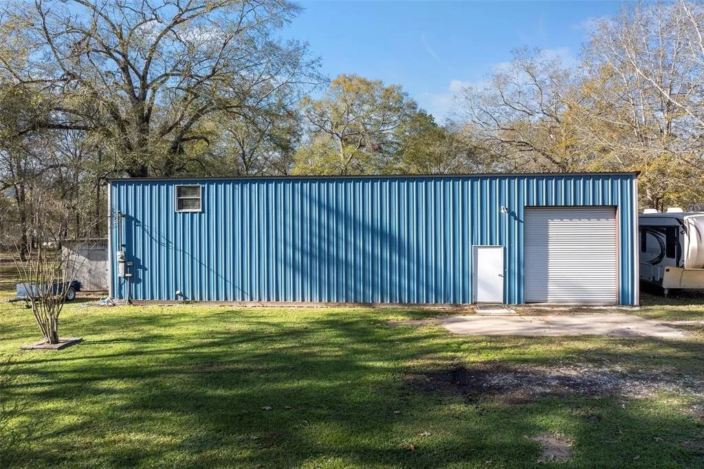 Photo of 21500 Vermillion