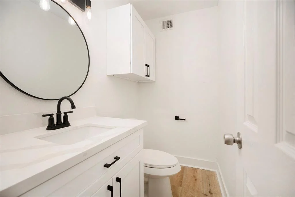 Photo of 223 Pin Oak Drive