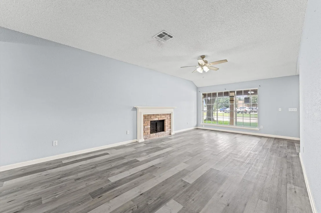 Photo of 2430 Shady Bend Drive