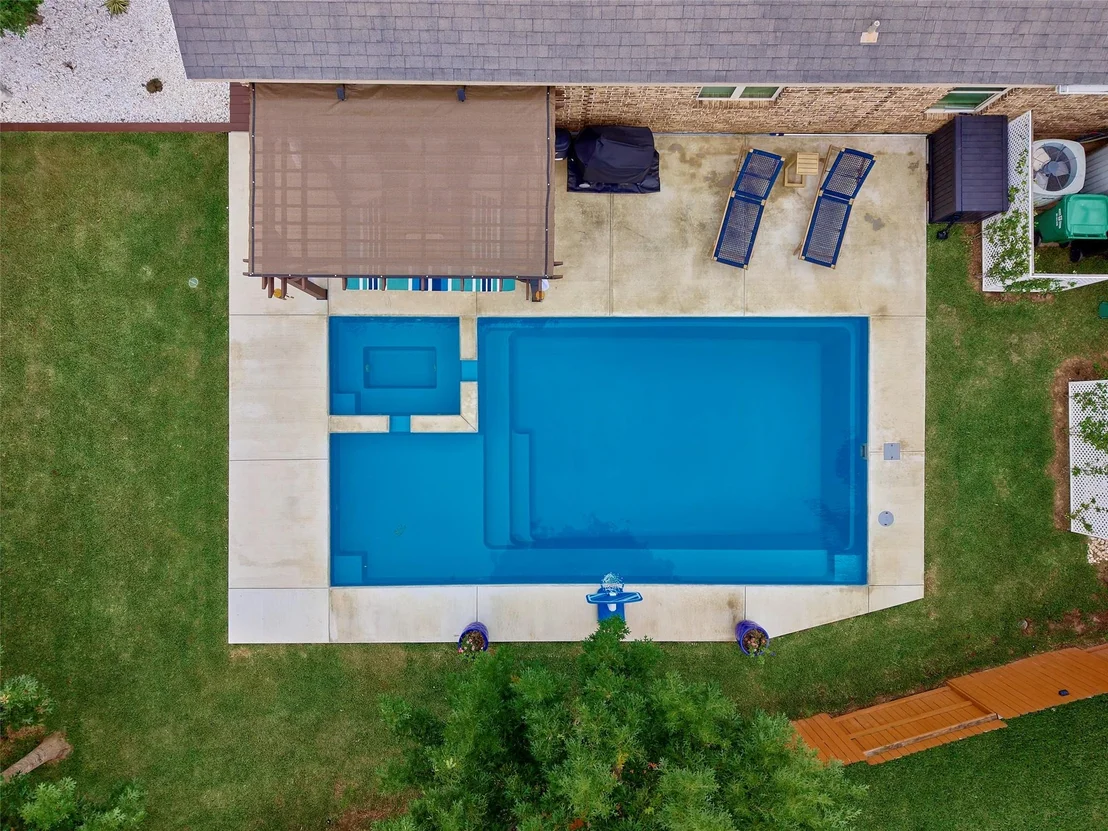 Photo of 2842 Walnut Crest Drive