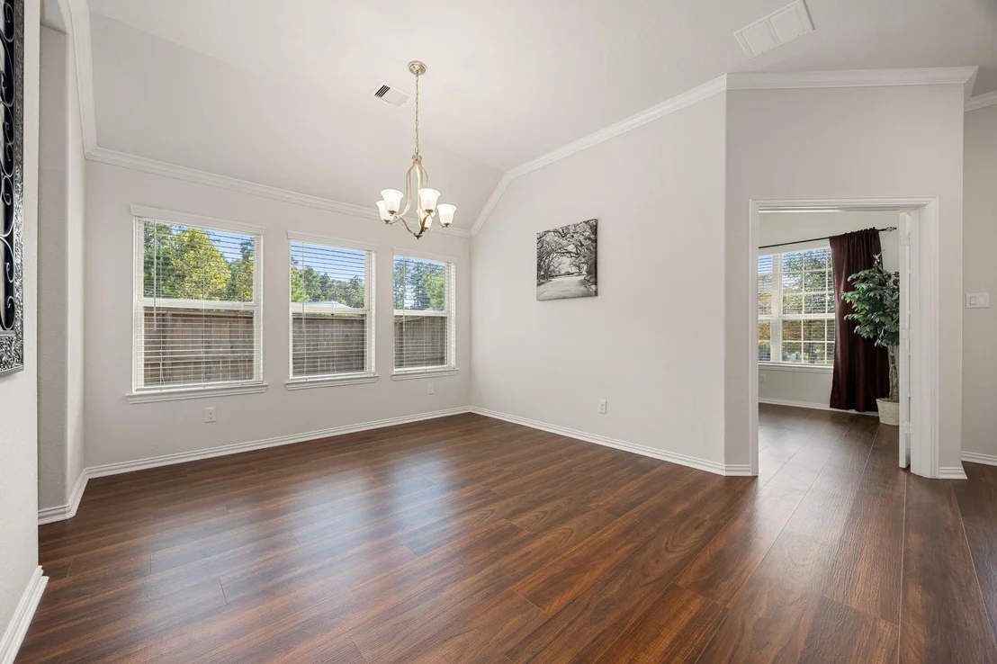 Photo of 1573 Ancient Oak Lane