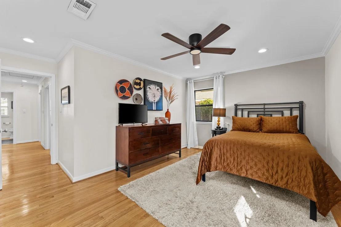 Photo of 4721 Kingfisher Drive