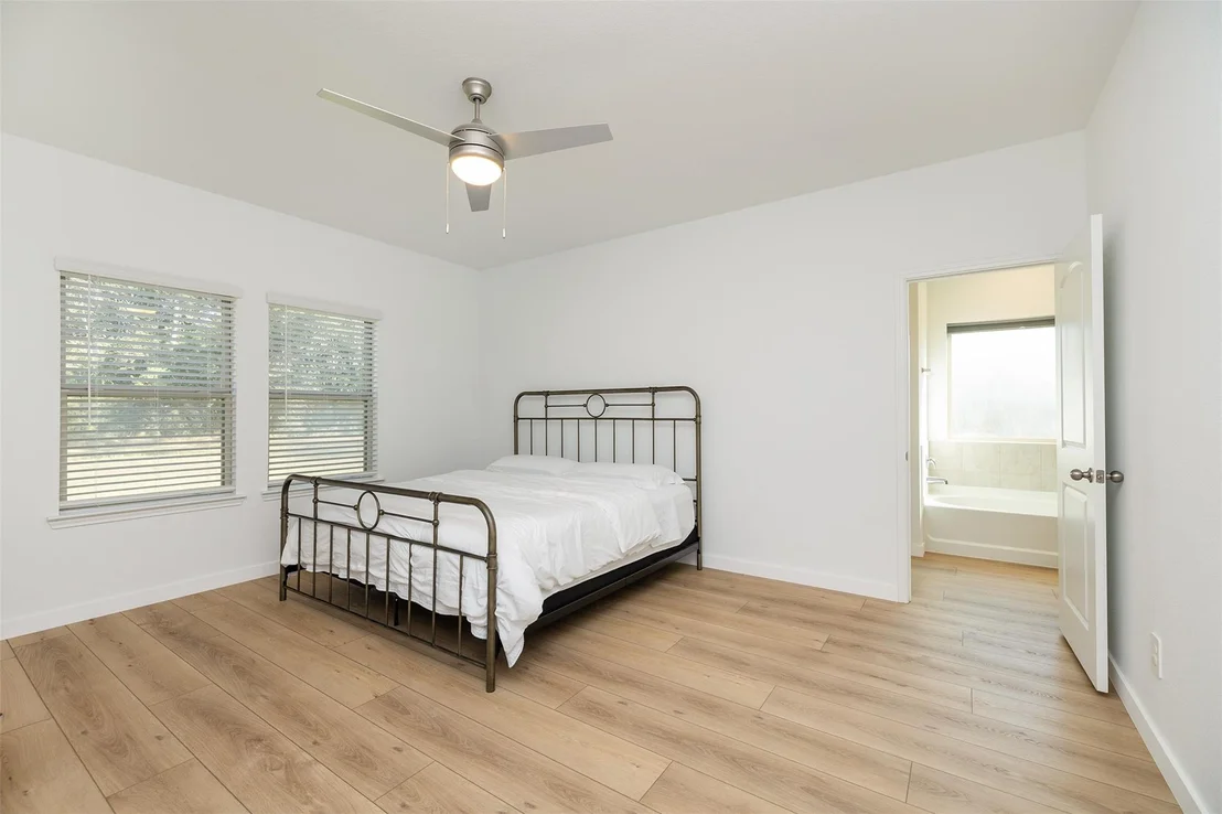 Photo of 2819 Roman Forest Boulevard