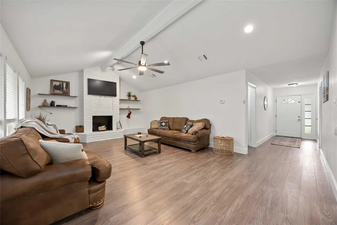 Photo of 22419 Deville Drive