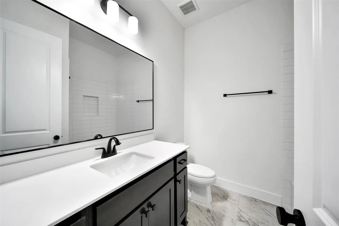Photo of 4691 Bridgewood Drive