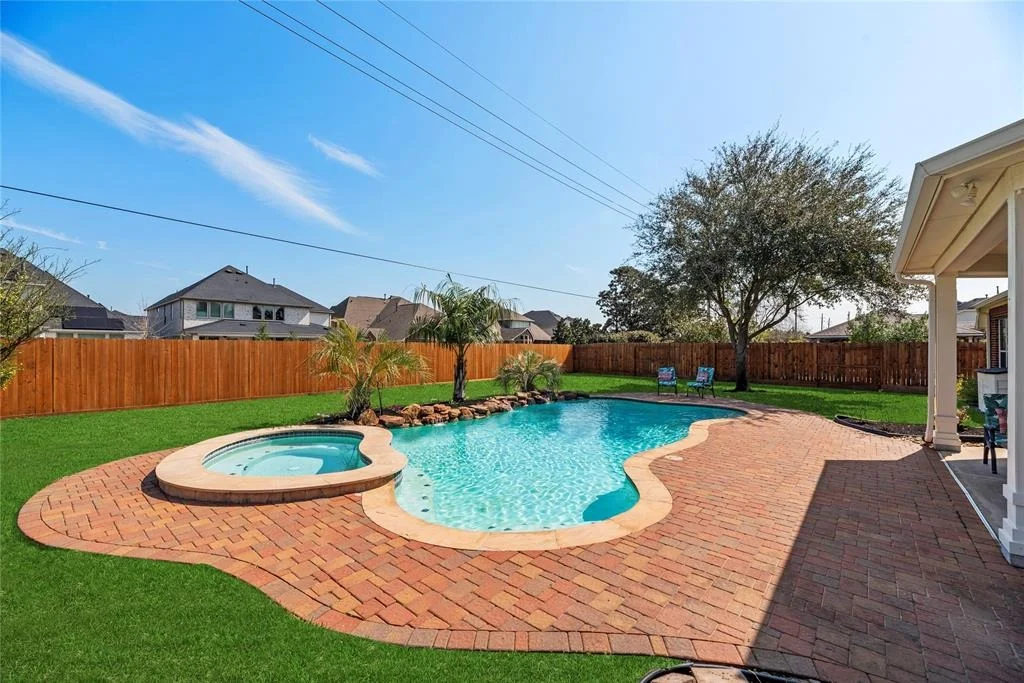 Photo of 1111 Lake Grayson Drive