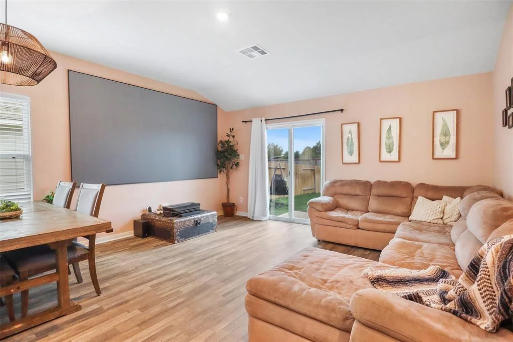 Photo of 5513 Fox Bluff Drive