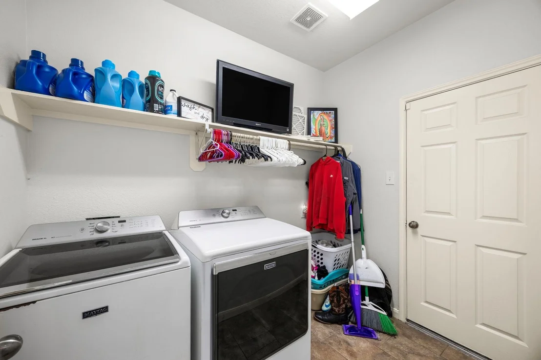 Photo of 927 Spring Source Place