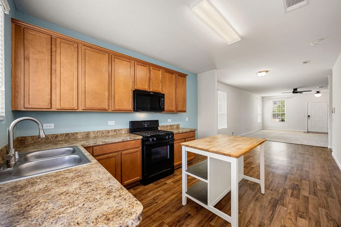 Photo of 6822 Dayridge Lane