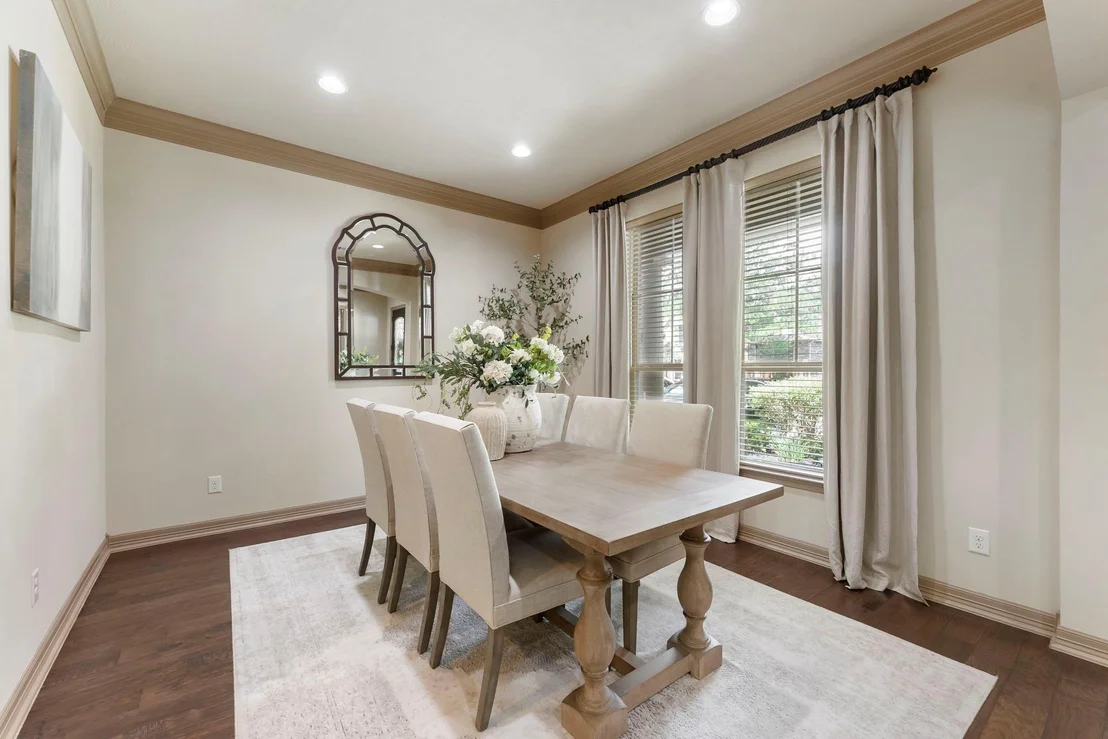 Photo of 14 Dewlight Place