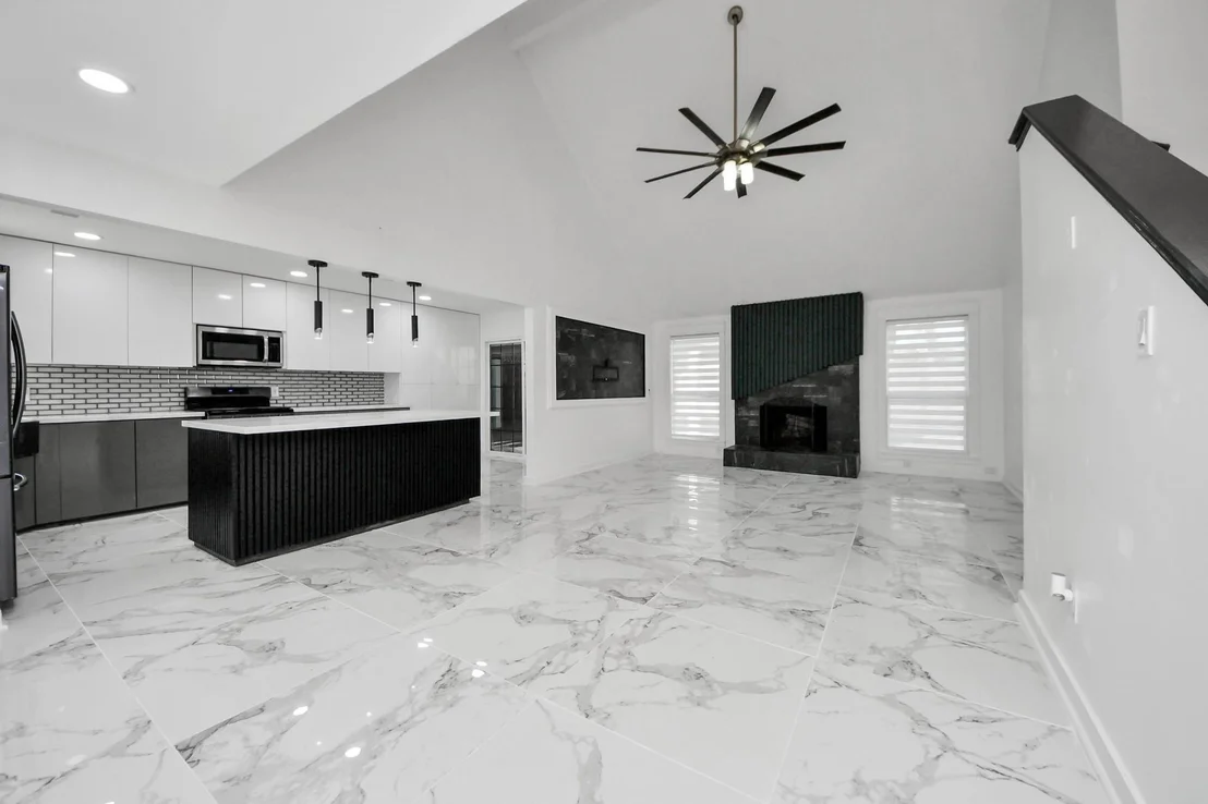 Photo of 2715 Rolling Glen Drive