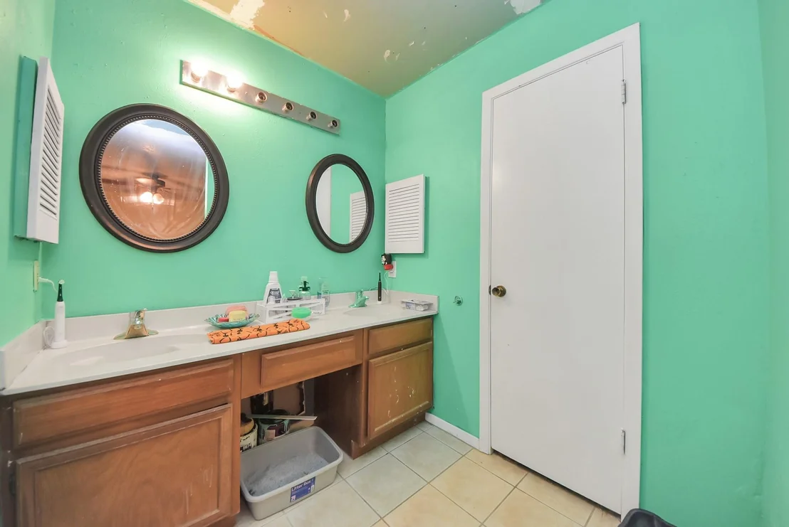 Photo of 22122 Breezy Hill Drive