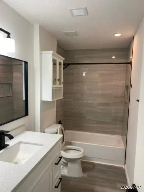 Photo of 4018 Cedar Forest Drive