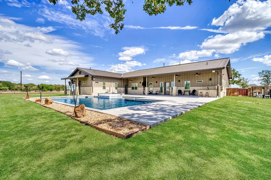 Photo of 5792 Andert Road
