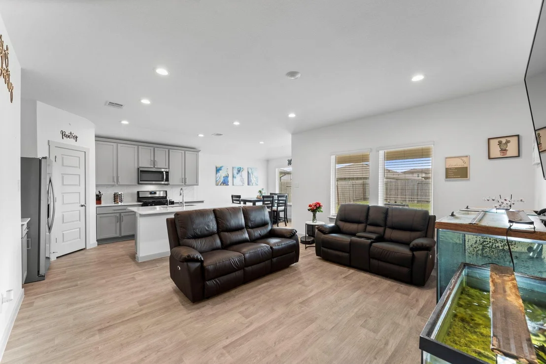 Photo of 8015 Milam Lane