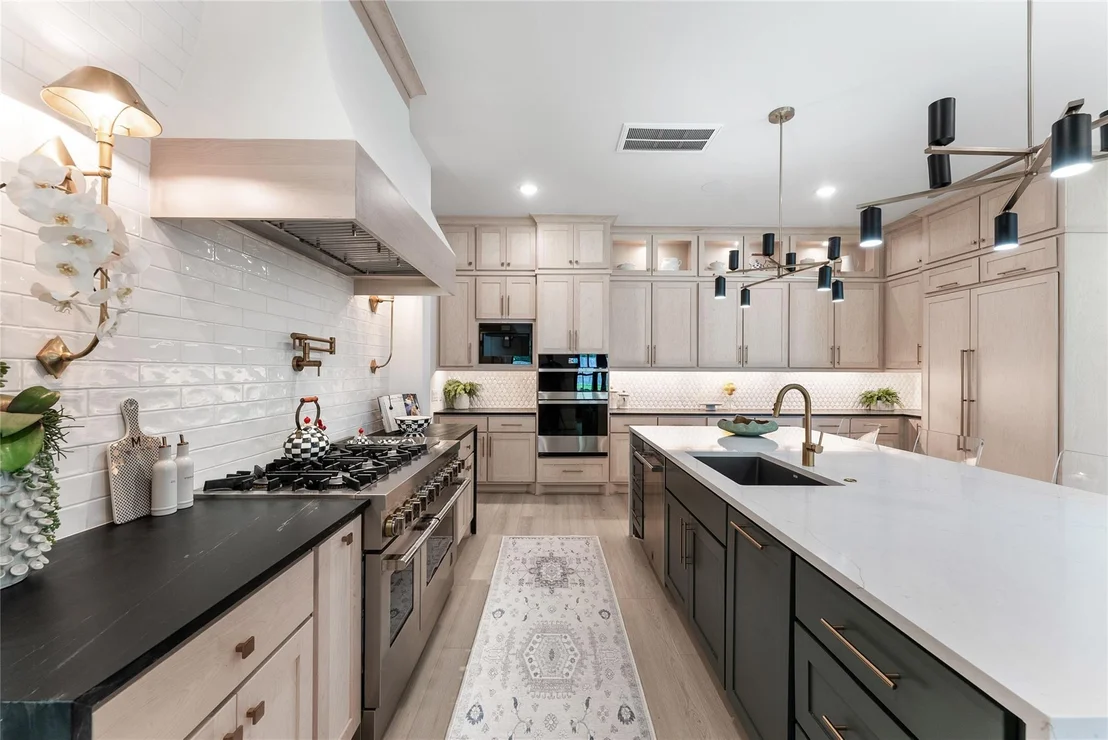Photo of 2118 Bennet Court
