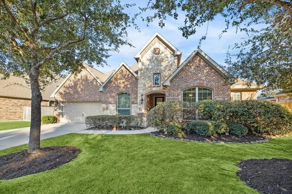 Photo of 24519 Hartwick Falls Drive