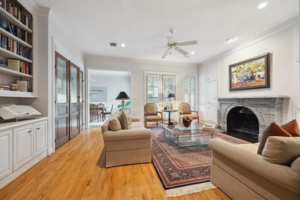 Photo of 3633 Overbrook Lane