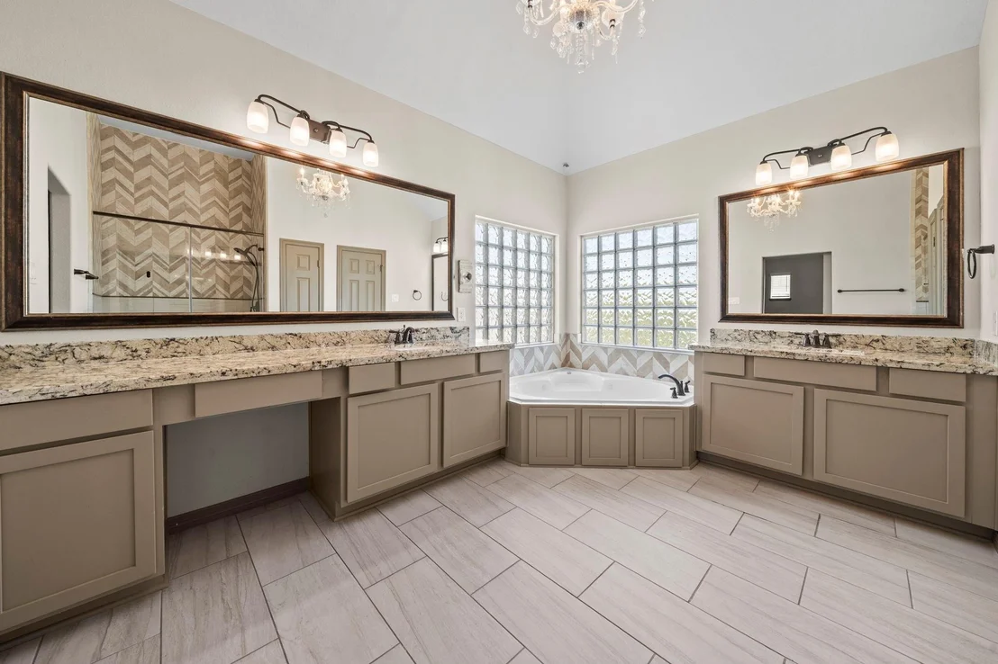 Photo of 1506 Grayson Oaks Place