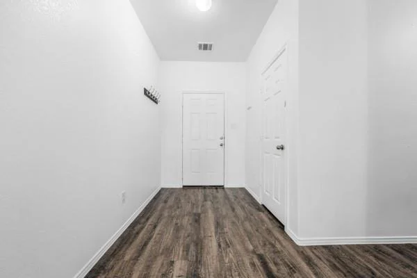 Photo of 9850 Hunter Springs