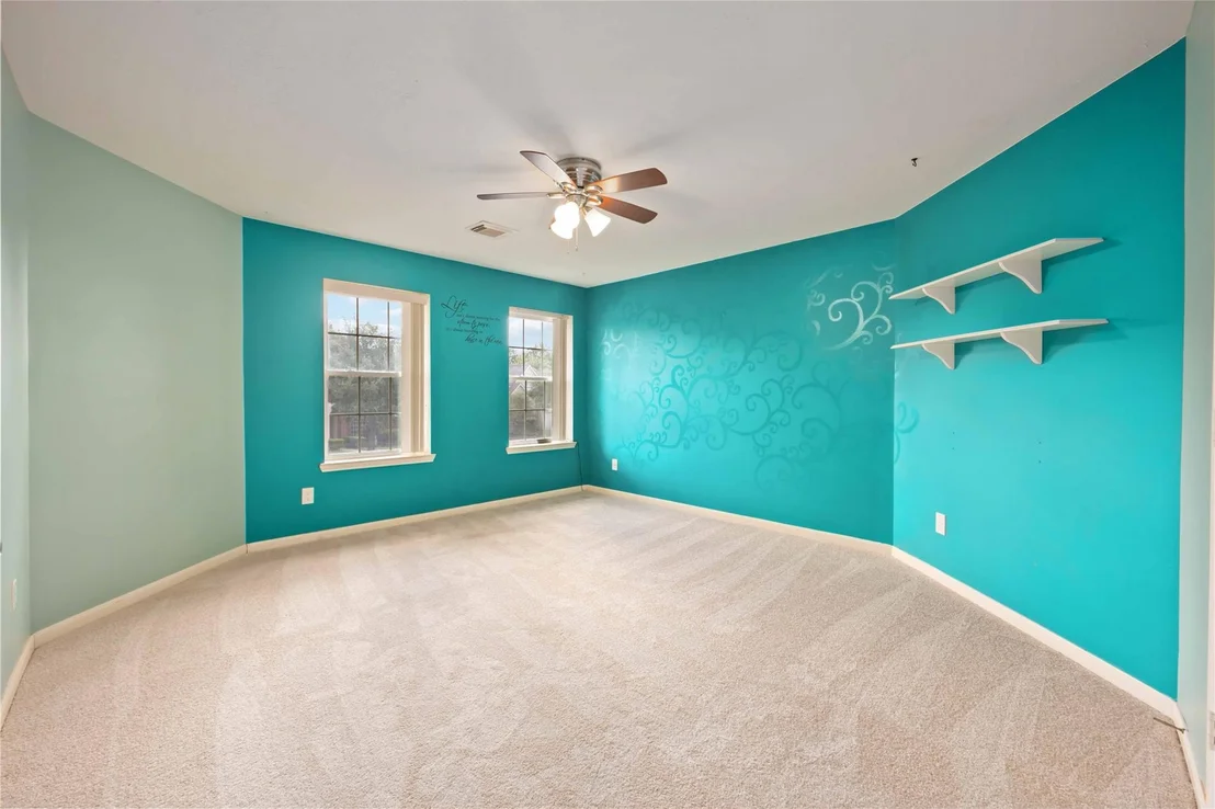Photo of 21007 Manon Lane