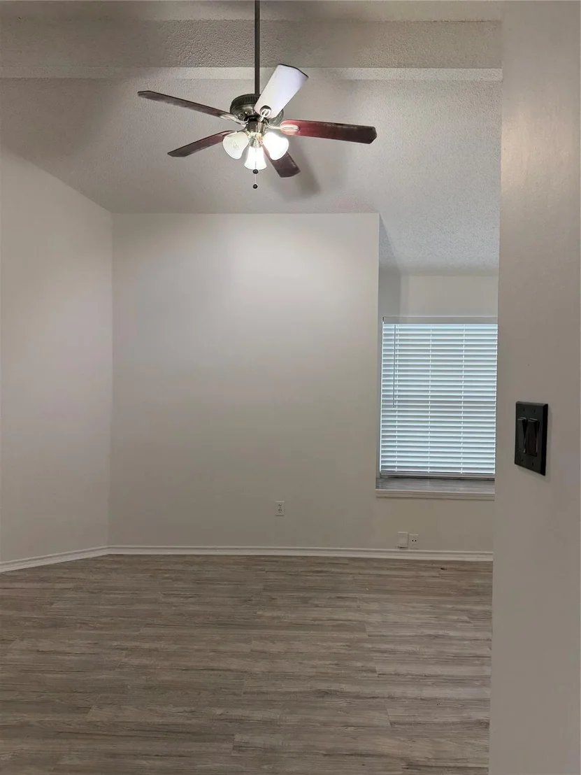 Photo of 11819 Meadowchase Drive