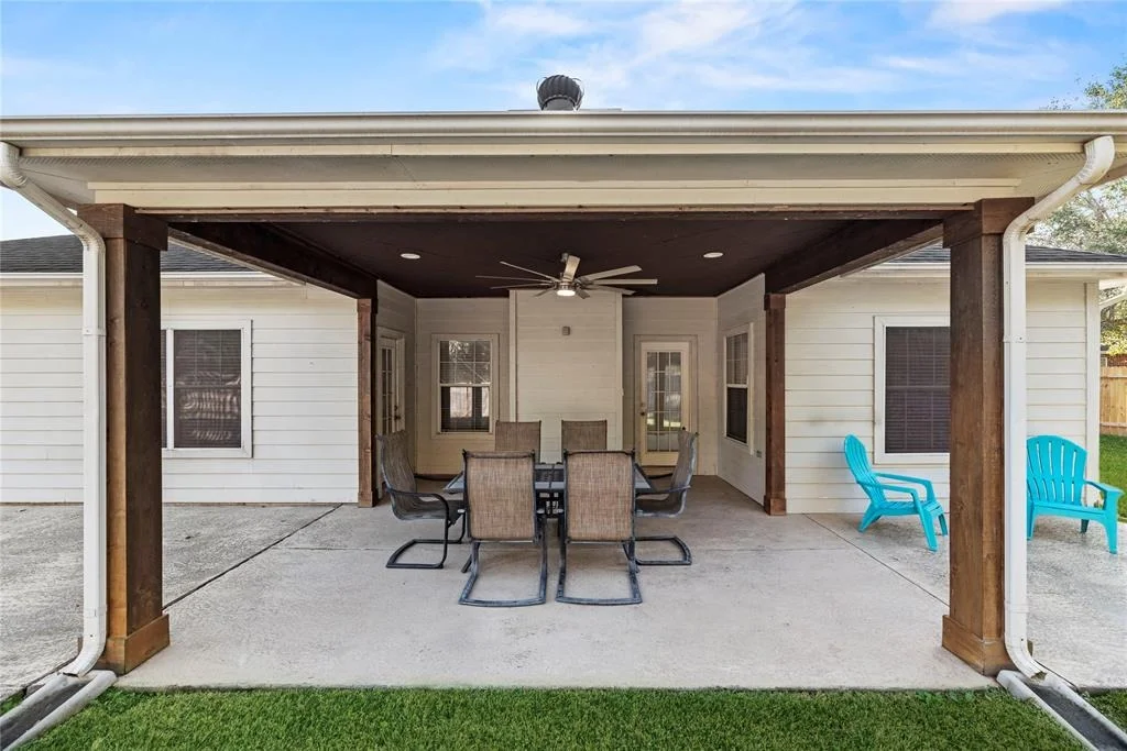 Photo of 2409 Deercreek Circle
